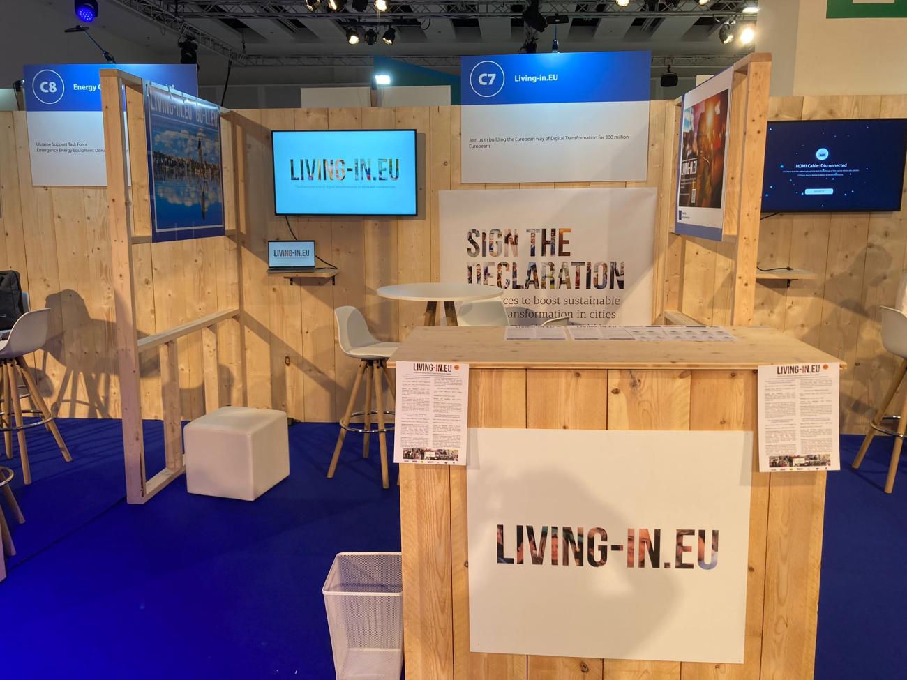 Stand EU Regions Week